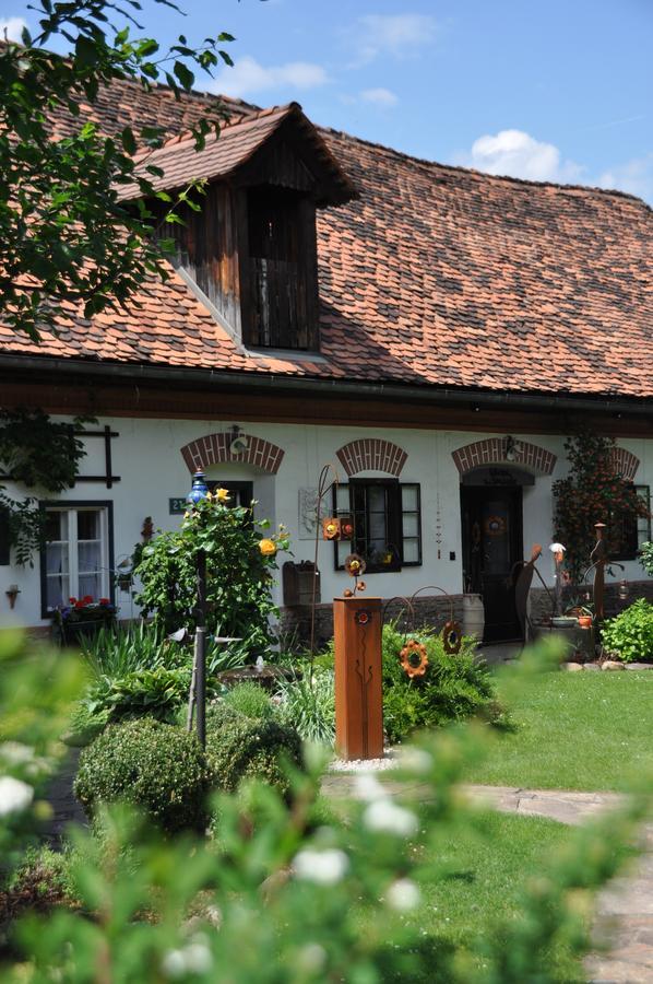 Hotel Restaurant Zum Schwan Schwanberg Kültér fotó